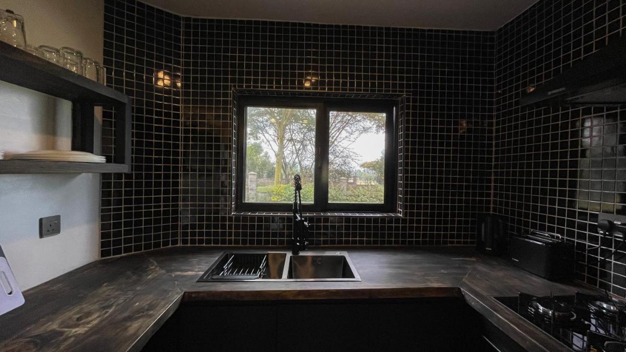 The Shed Villa Nakuru Buitenkant foto